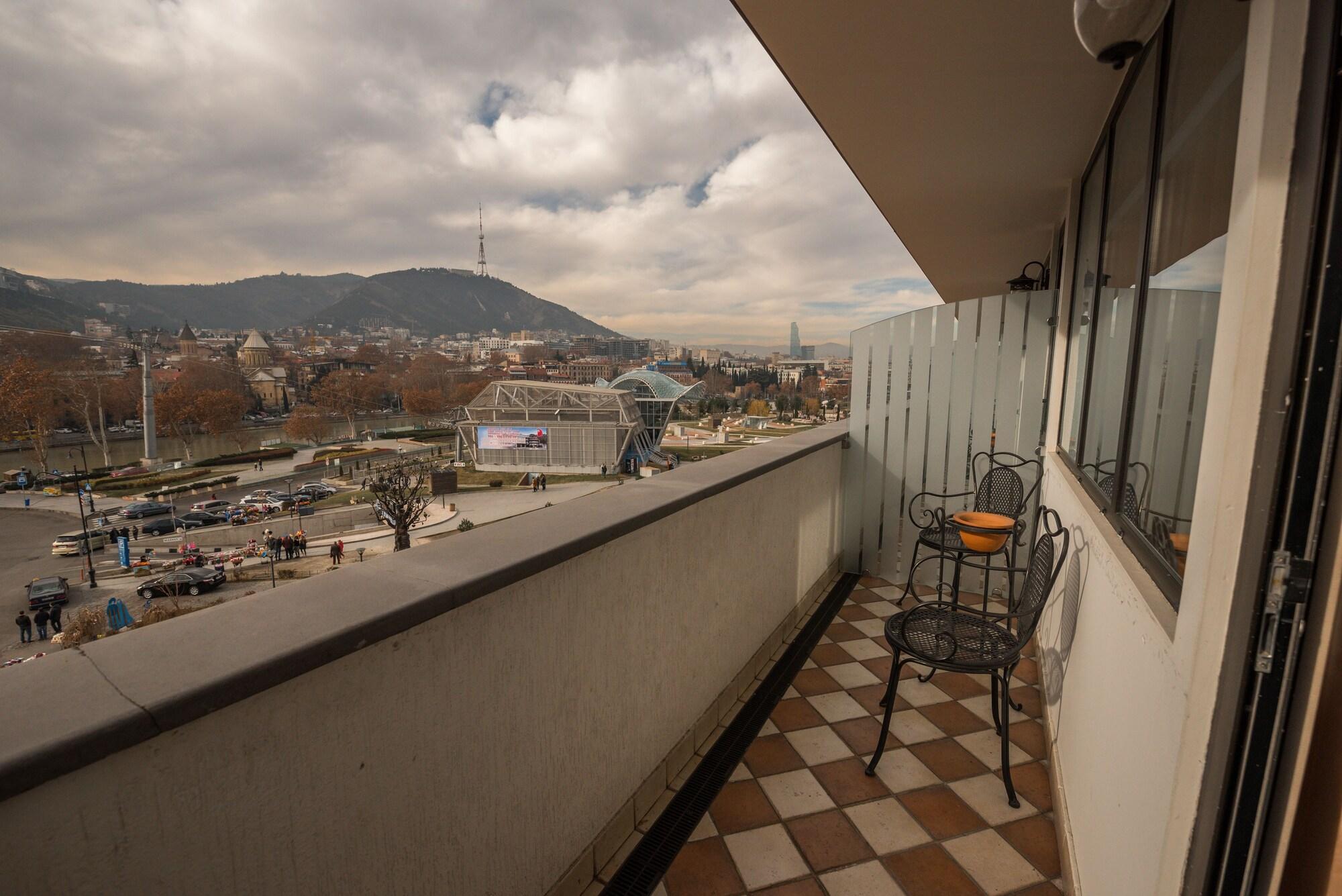 Hotel Rikhe Monika Tbilisi Luaran gambar