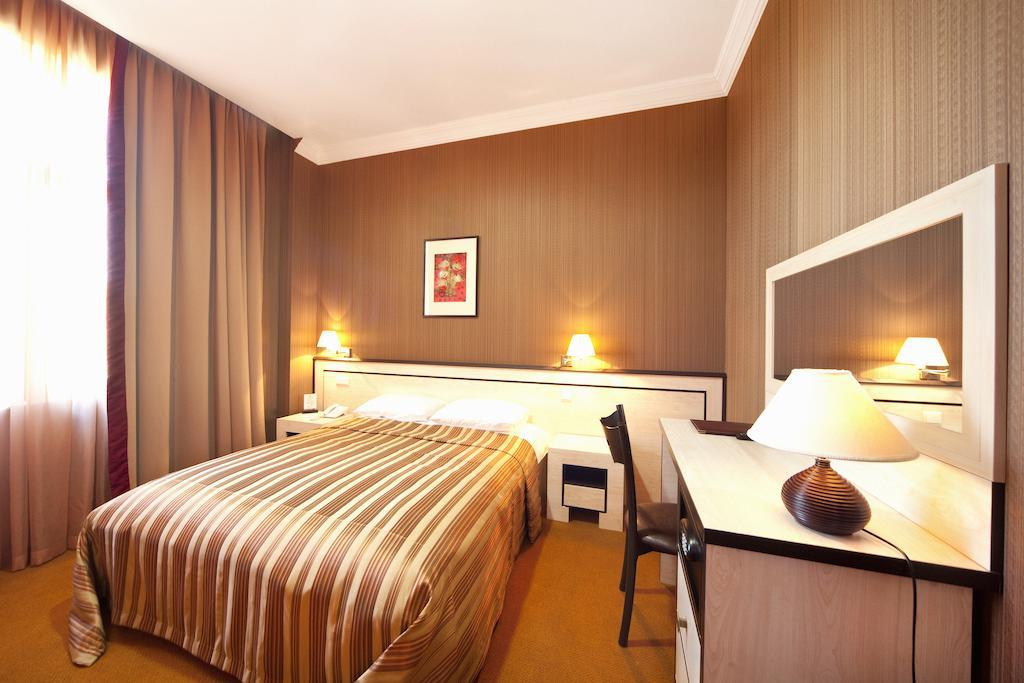 Hotel Rikhe Monika Tbilisi Bilik gambar