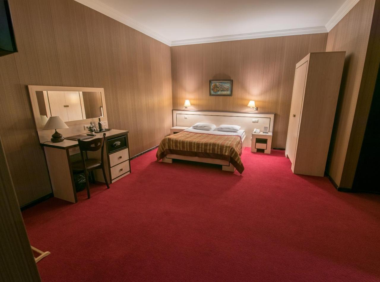 Hotel Rikhe Monika Tbilisi Luaran gambar
