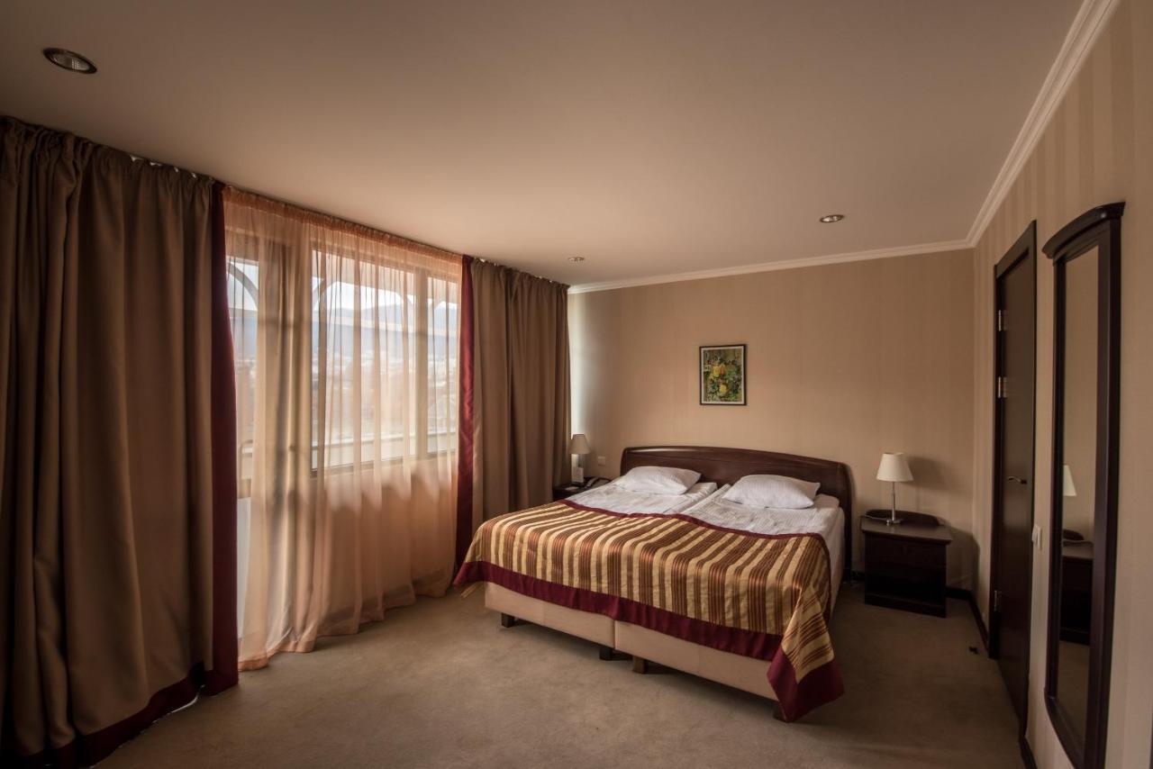 Hotel Rikhe Monika Tbilisi Luaran gambar