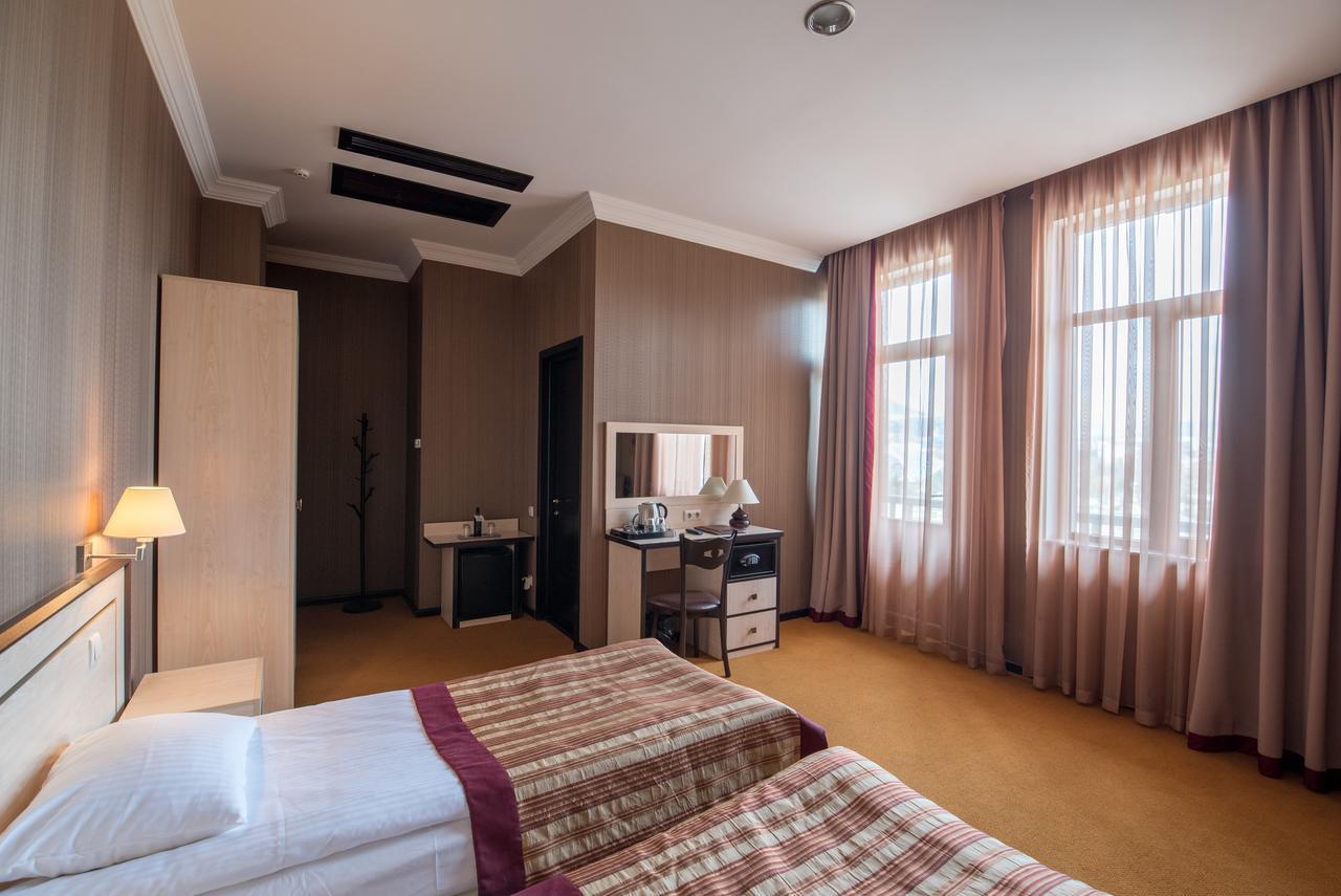 Hotel Rikhe Monika Tbilisi Luaran gambar